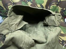 Lade das Bild in den Galerie-Viewer, Original British Army 58 Pattern Webbing Back Pack - The Militaria Shop