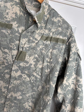 Load image into Gallery viewer, Surplus US Army ACU Combat Uniform Jacket-Small Regular - The Militaria Shop