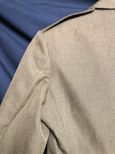 Load image into Gallery viewer, Grade 1 Used British Army No.2 Dress Uniform Jacket - Size 176/92/76 - The Militaria Shop