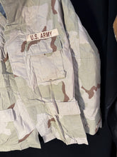 Load image into Gallery viewer, Gulf War US Army DCU Camouflaged Combat Field Coat/Jacket - Large/Long - The Militaria Shop