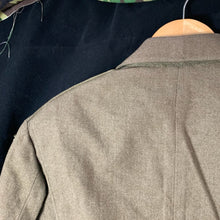 Lade das Bild in den Galerie-Viewer, Original WW2 US Army Class A Dress Jacket 1942 - Private Ryan Prop - 39" Large - The Militaria Shop