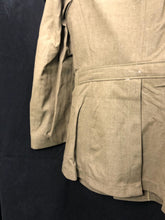 Lade das Bild in den Galerie-Viewer, Original WW2 US Army Class A Dress Jacket 1942 - Private Ryan Prop - 39" Regular - The Militaria Shop