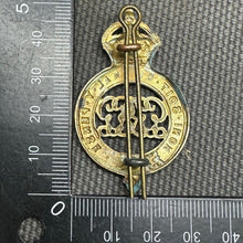 Load image into Gallery viewer, Original WW1 British Army Cap Badge - Grenadier Guards - The Militaria Shop