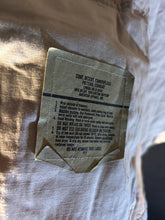 Load image into Gallery viewer, Gulf War US Army DCU Camouflaged Combat Field Coat/Jacket - Small/Short - The Militaria Shop