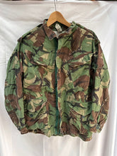 Load image into Gallery viewer, Genuine British Army Surplus DPM Camouflaged 1968 Pattern Smock - Size 40" Chest - The Militaria Shop
