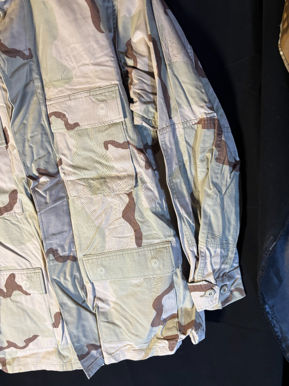 Gulf War US Army DCU Camouflaged Combat Field Coat/Jacket - Medium/Long - The Militaria Shop