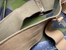 Lade das Bild in den Galerie-Viewer, Image #7