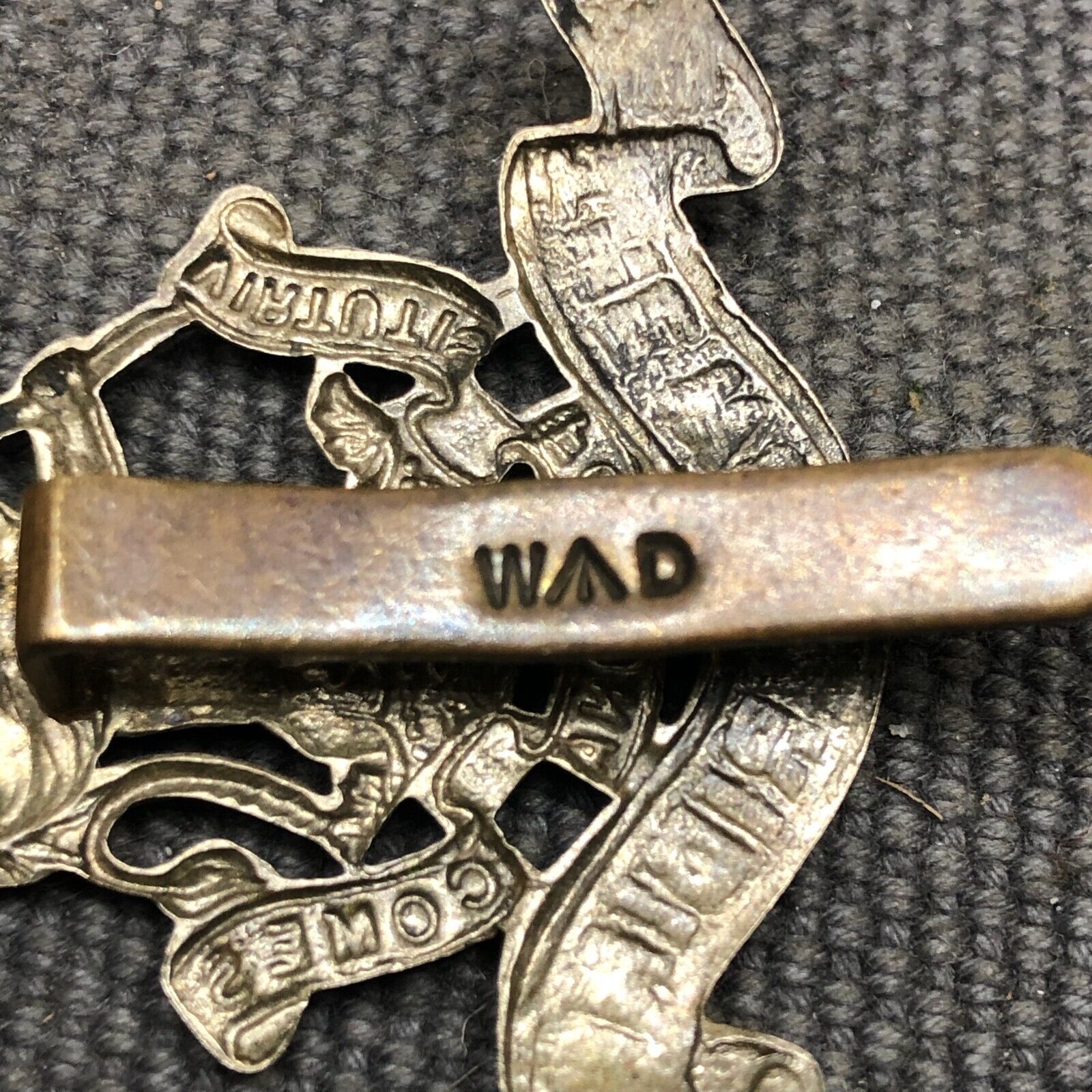 Original WW2 British Army Cap Badge - The West Riding Regiment - The Militaria Shop