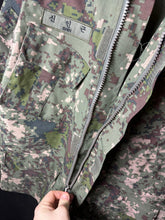 Lade das Bild in den Galerie-Viewer, Genuine Republic of Korea Navy Digital Camouflage Jacket Uniform - 46" Chest - The Militaria Shop