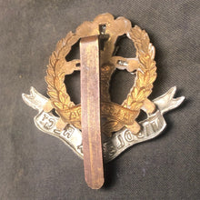 Load image into Gallery viewer, Original WW2 British Army Cap Badge - Middlesex Regiment - The Militaria Shop