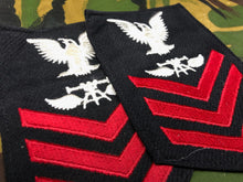 Charger l'image dans la galerie, Genuine US Navy Aviation Fire Control Patch / Badge - The Militaria Shop