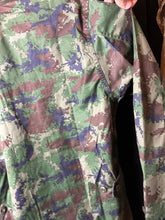 Load image into Gallery viewer, Genuine Royal Thai Marine Corps Navy Camouflaged Jacket - 44" Chest - The Militaria Shop