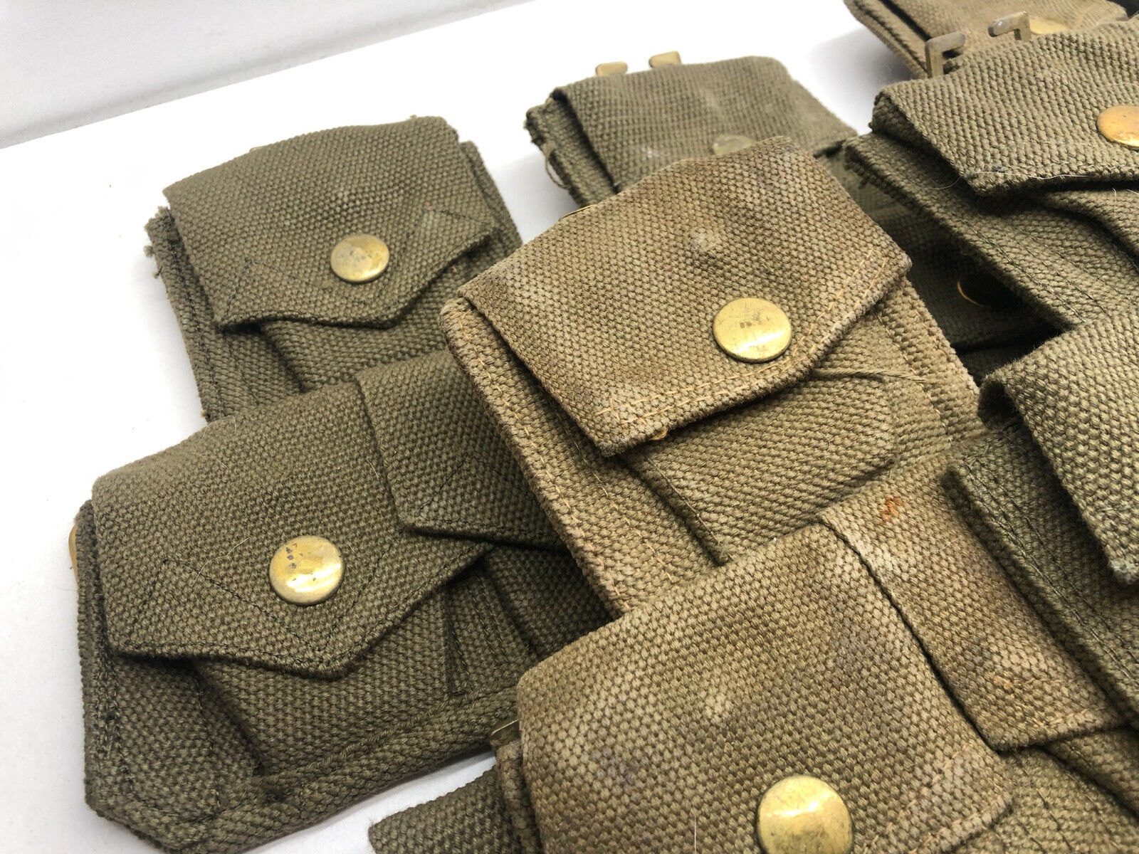 Genuine 37 Pattern Army 3 Pocket Rifle Pouch - WW2 British Army Style - The Militaria Shop