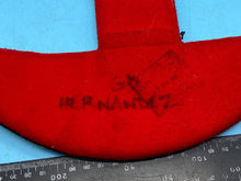 Lade das Bild in den Galerie-Viewer, Original Single British Army Scots Guards Bandsman's Epaulette / Wing / Swallows - The Militaria Shop