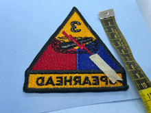 Load image into Gallery viewer, Original US Army WW2 - 3rd Armoured 'Spearhead' Shoulder Badge - The Militaria Shop