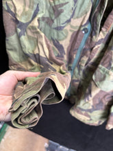 Load image into Gallery viewer, Surplus British Army 68 Pat Woodland DPM Smock Combat Jacket -Size 1 - The Militaria Shop
