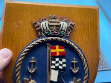 Lade das Bild in den Galerie-Viewer, Original Royal Naval Association Purley Branch Wall Plaque - The Militaria Shop