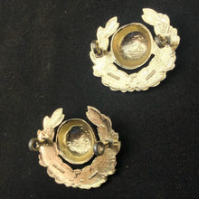 Charger l'image dans la galerie, Original British Collar Badge Pair - Royal Marines - The Militaria Shop
