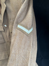 Lade das Bild in den Galerie-Viewer, Grade 1 British Army FAD No2 Dress Uniform Jacket - Size 182/108/100 - The Militaria Shop