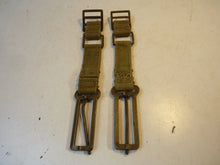 Charger l'image dans la galerie, Genuine WW2 British Army 37 Pattern Webbing Brace Adaptors - Your choice of pair - The Militaria Shop