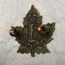 Load image into Gallery viewer, Original WW2 Canadian Army 60th (Montreal) Infantry Battalion CEF Collar Badge - The Militaria Shop