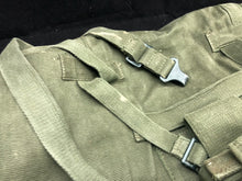 Lade das Bild in den Galerie-Viewer, Genuine British Army Surplus 58 Pattern Large Pack - The Militaria Shop