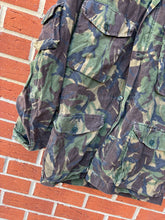 Load image into Gallery viewer, Surplus British Army DPM Smock Combat Size 180/96 - The Militaria Shop