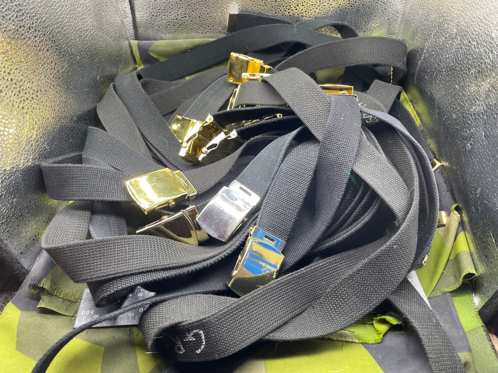 1 x Original British Royal Navy Working Belt with Brass Buckle - 30mm x 100cm - The Militaria Shop