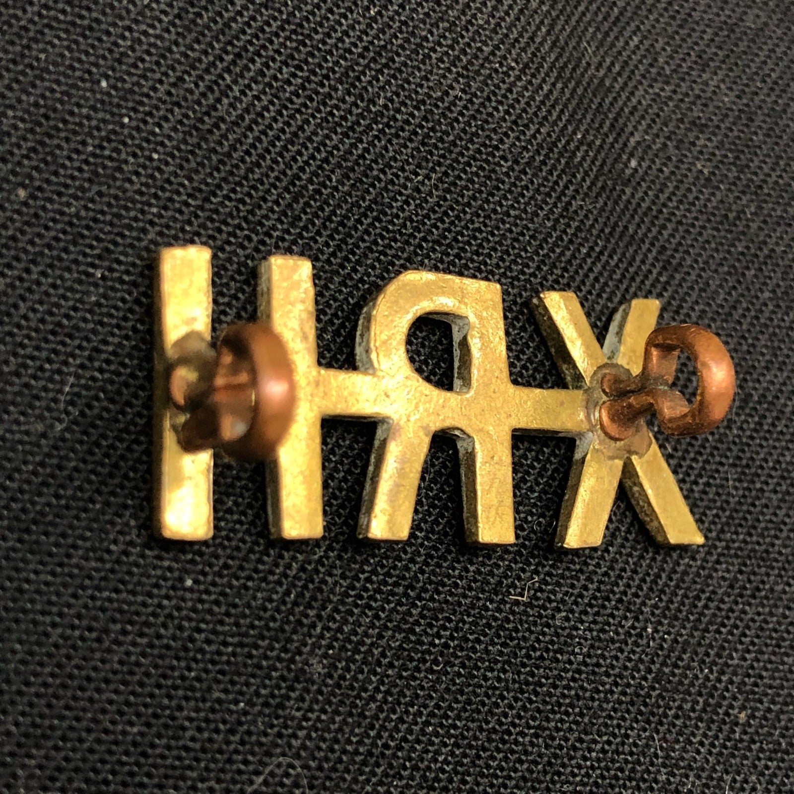 Original WW1 British Army Brass Shoulder Title - 10th Royal Hussars Regiment - The Militaria Shop