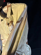 Load image into Gallery viewer, Gulf War US Army DCU Camouflaged Combat Field Coat/Jacket - Medium/Long - The Militaria Shop