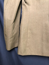 Load image into Gallery viewer, Grade 1 Used British Army No.2 Dress Uniform Jacket - Size 176/92/76 - The Militaria Shop