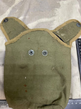 Charger l'image dans la galerie, Original French Army Waterbottle Cover - The Militaria Shop