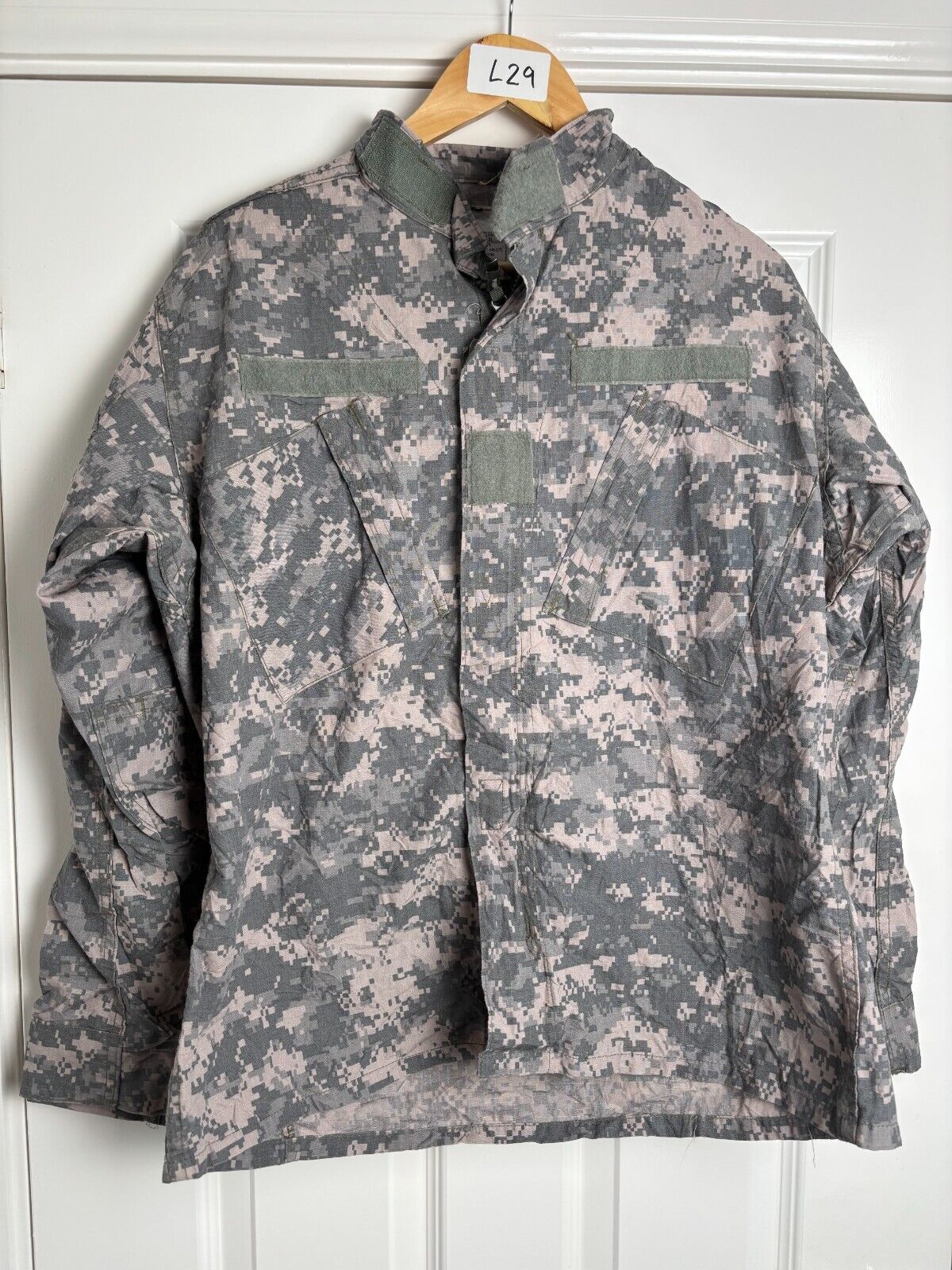 Surplus US Army ACU Combat Uniform Jacket-Medium Regular - The Militaria Shop