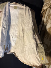 Charger l'image dans la galerie, Gulf War US Army DCU Camouflaged Combat Field Coat/Jacket - Large/Long - The Militaria Shop