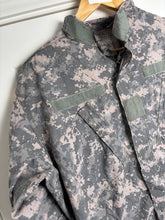 Load image into Gallery viewer, Surplus US Army ACU Combat Uniform Jacket-Medium Regular - The Militaria Shop