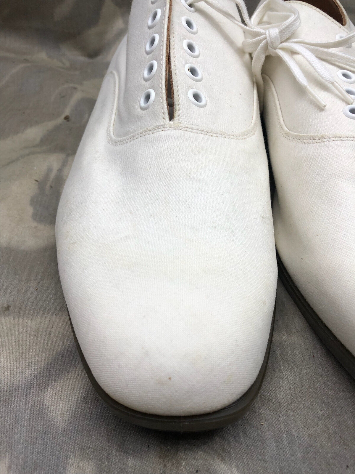 Genuine British Army Women's White Summer Shoes - WW2 Pattern - Size UK 12 L - The Militaria Shop
