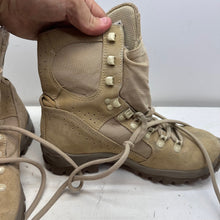Charger l'image dans la galerie, British Army Surplus Brown/Tan Combat Boots - Meindl - Size UK 6 - The Militaria Shop