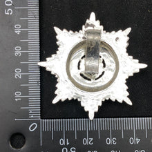 Charger l'image dans la galerie, Genuine British Army Staybrite Cap Badge - Cheshire Regiment - The Militaria Shop