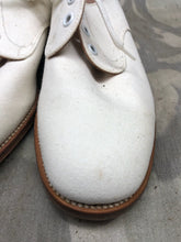 Load image into Gallery viewer, Genuine British Army Women's White Summer Shoes - WW2 Pattern - Size UK 6 M - The Militaria Shop