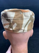 Load image into Gallery viewer, Genuine Omani Oman Desert Camouflage Peaked Cap & Ear Flaps - Size 6 1/2 / 52cm - The Militaria Shop