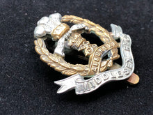 Load image into Gallery viewer, Original WW2 British Army Middlesex Regiment Cap Badge - The Militaria Shop