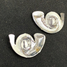 Charger l'image dans la galerie, Original British Collar Badge Pair - King's Own Yorkshire Light Infantry - The Militaria Shop