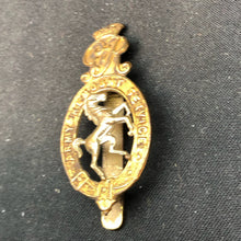 Load image into Gallery viewer, Original WW1 British Army Cap Badge - Army Remount Service - The Militaria Shop