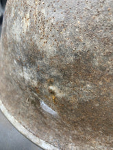 Lade das Bild in den Galerie-Viewer, Original WW2 British/Canadian Army Mk3 Turtle Combat Helmet - The Militaria Shop