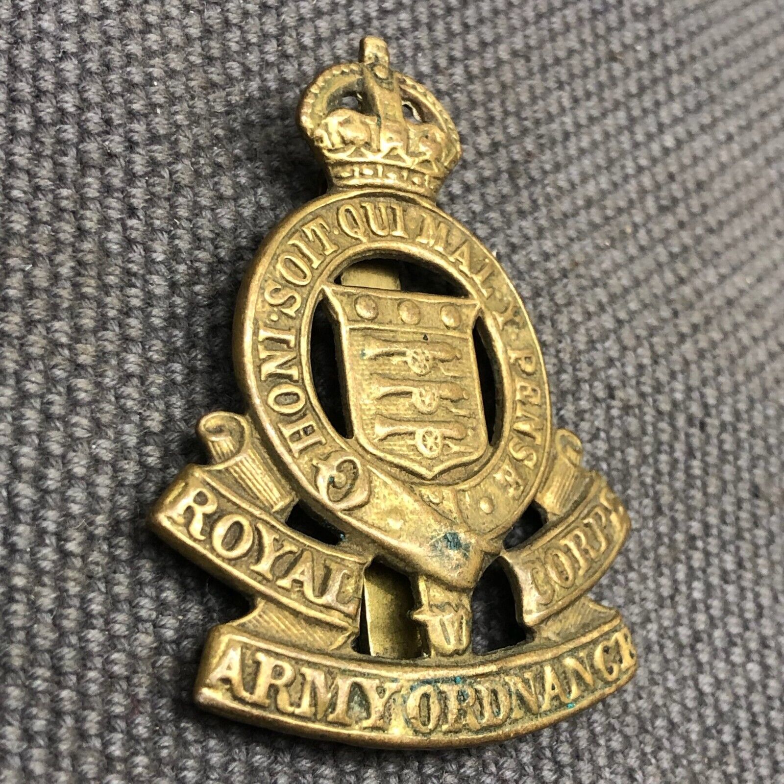 Original WW2 British Army Cap Badge - Royal Army Ordnance Corps - The Militaria Shop