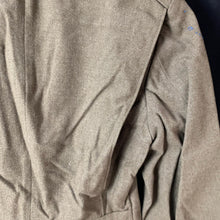 Lade das Bild in den Galerie-Viewer, Original WW2 US Army Class A Dress Jacket 1941 - Private Ryan Prop - 39" Long - The Militaria Shop