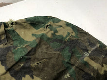 Charger l'image dans la galerie, Original US Army Vietnam War Era M1 Camo Helmet Cover - Local Find - Combat Worn - The Militaria Shop
