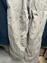 Lade das Bild in den Galerie-Viewer, Original WW2 US Navy Aero M-426A Summer Flight Suit - Size 42L - The Militaria Shop