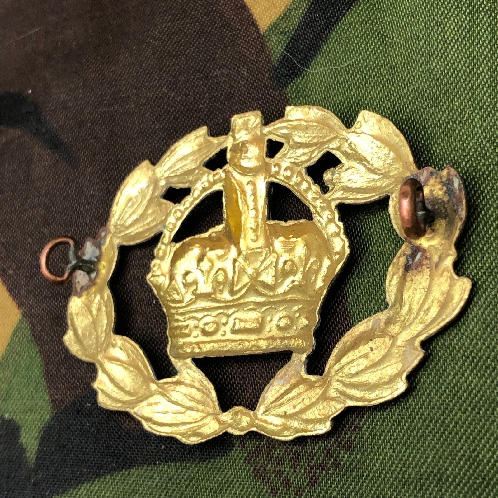 Original British Army Cap Badge - British Army Warrant Officer - The Militaria Shop