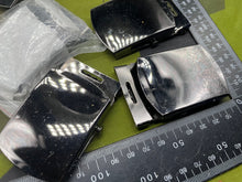 Load image into Gallery viewer, Group of US Army / Navy Belt Buckles - Unissued - The Militaria Shop